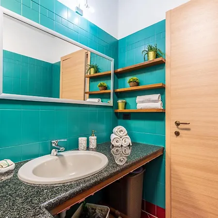 Accademia Appartement Alba (Piedmont)